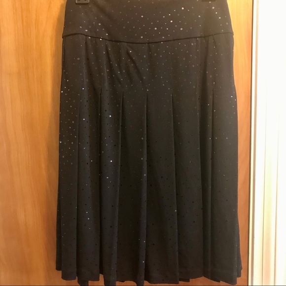 Girls black pleated skirt with sequins - Picture 2 of 2